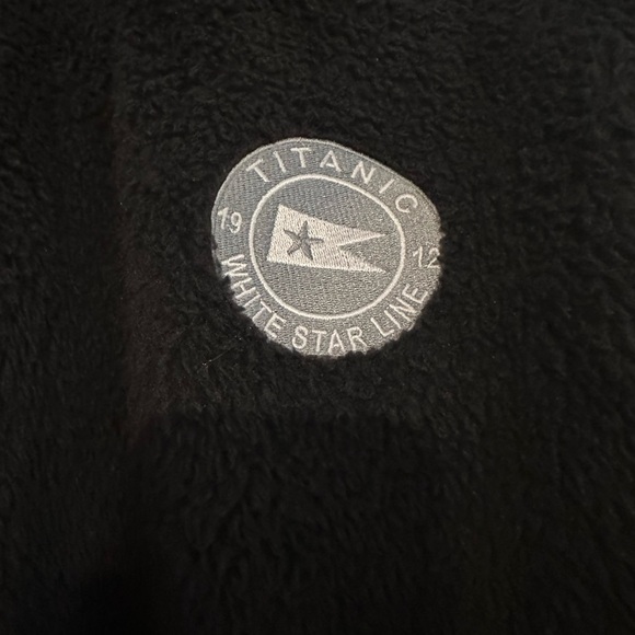 Titanic White Star Line Sweatshirt Size Medium - Picture 2 of 5